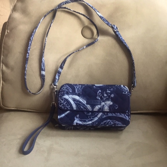 Vera bradley crossbody bag/wallet - Picture 1 of 7